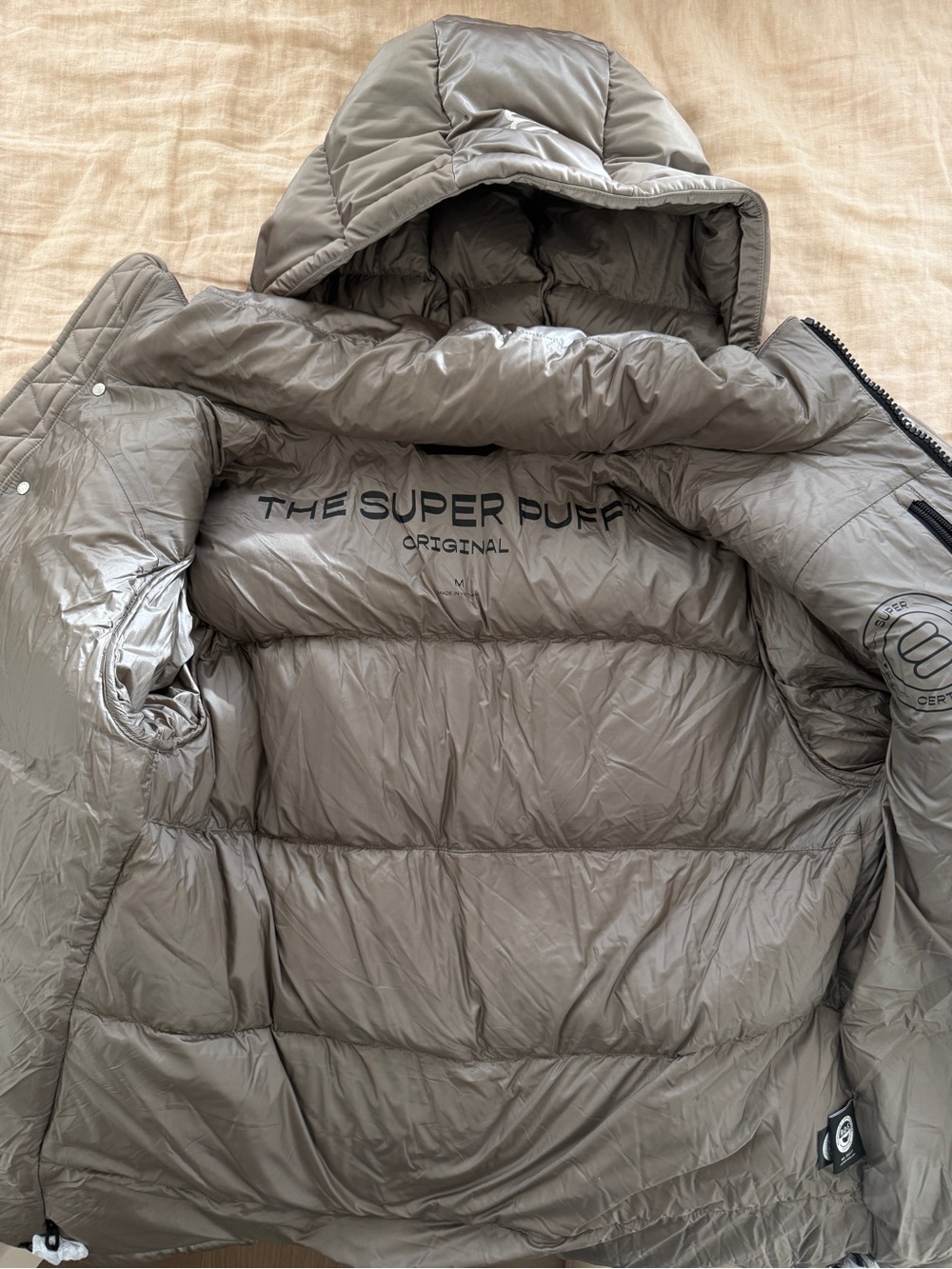 ARITZIA Super Puff Liquid Shine - Picture 6 of 8